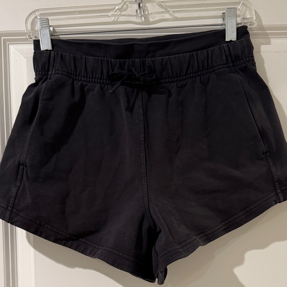 Lululemon Women's Black Casual Shorts